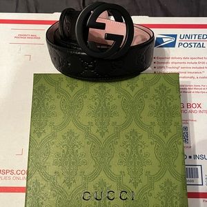 Gucci Signature Leather Belt